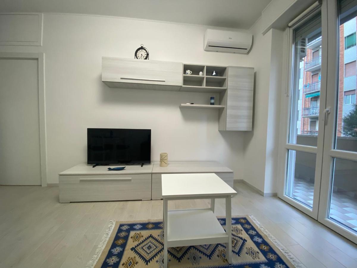 Ferienwohnung Lady Indigo San Siro Mailand Exterior foto